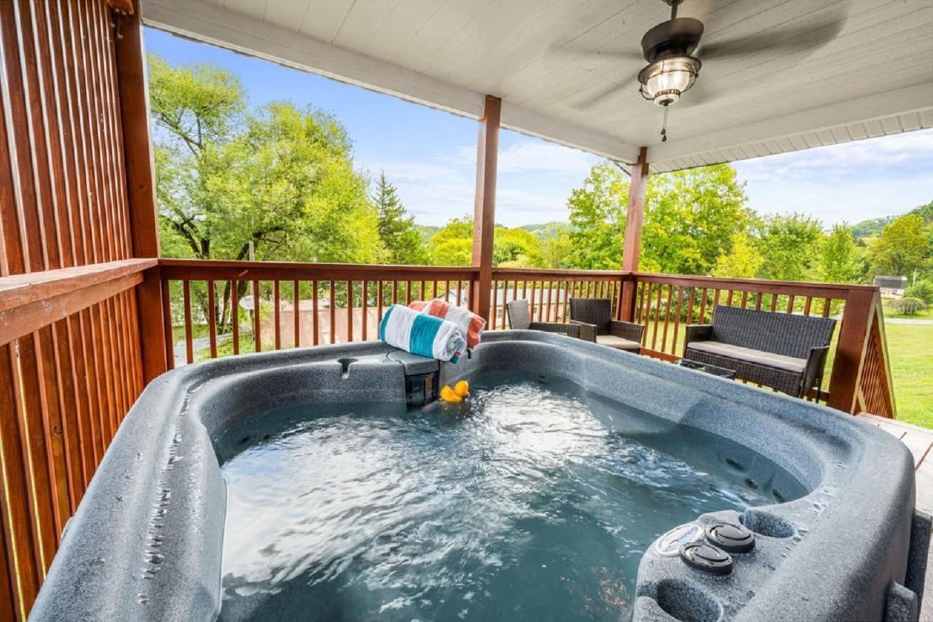 Holiday home Brand New Tiny Cabin! A Bearly Adventure Sevierville